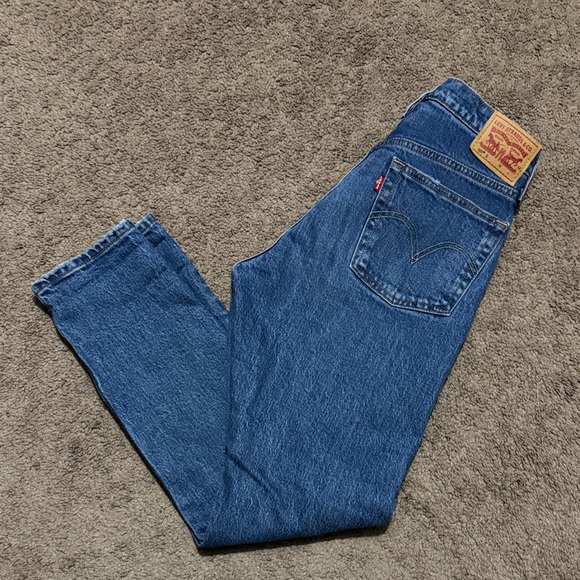 Levi's Denim - Levi’s 501 Skinny Distressed Jean-Tagged 26x30 Wmns size-Med Wash-99 Cotton-EUC